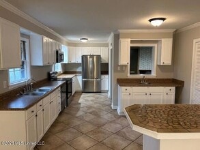 201 Vick St in Batesville, MS - Building Photo - Building Photo