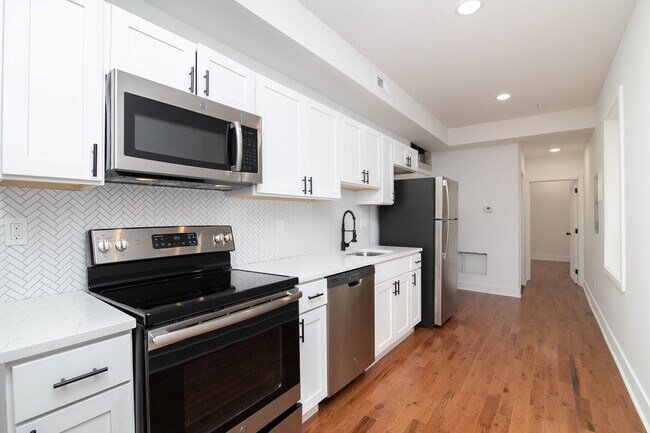 3035 W Diamond St in Philadelphia, PA - Building Photo - Building Photo