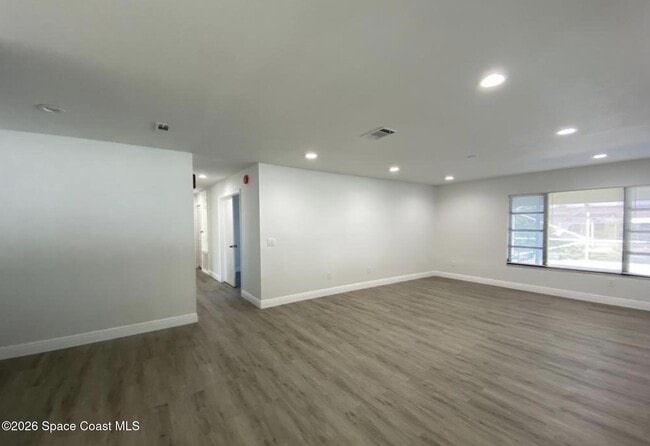 451 Port Malabar Blvd NE in Palm Bay, FL - Building Photo - Building Photo