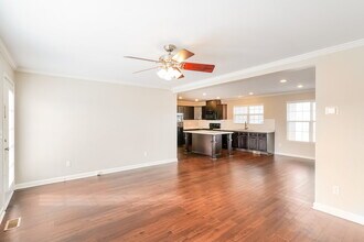 2003 Vancroft Cir in Spring Hill, TN - Building Photo - Building Photo