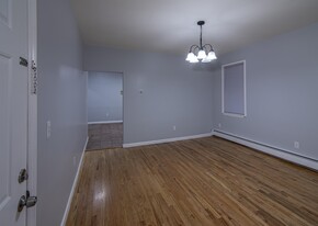 79 Columbia Ave in Jersey City, NJ - Building Photo