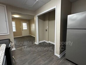 2237 Bungalow Rd in Augusta, GA - Foto de edificio - Building Photo