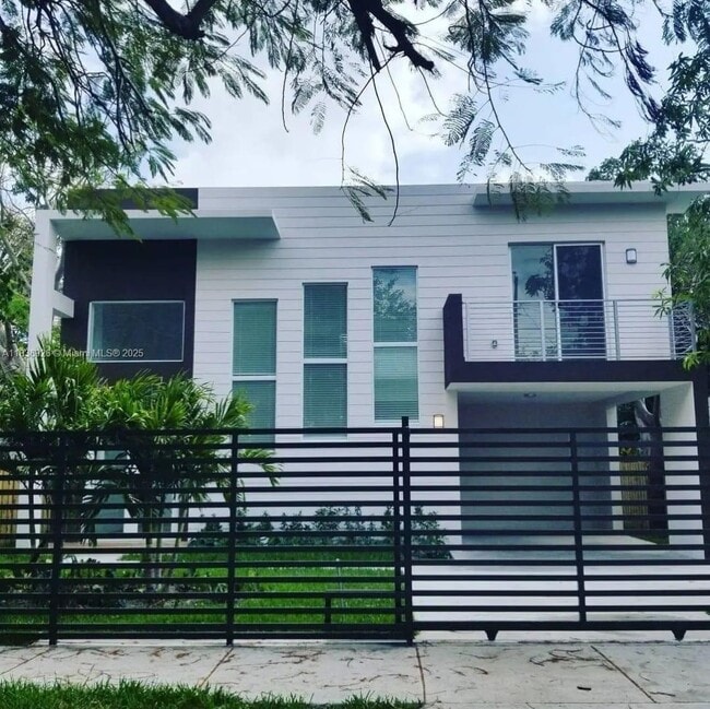 property at 3790 Oak Ave