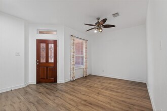 1314 Glenwood Canyon Ln in Houston, TX - Building Photo - Building Photo