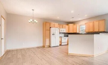 4920 Underwood Ln N in Plymouth, MN - Building Photo - Building Photo