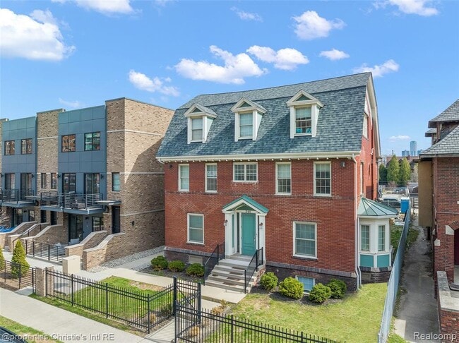 property at 248 Mack Ave