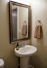 528 Fox Chase Dr in Draper, UT - Building Photo - Building Photo