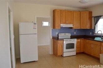 714 Maui St in Honolulu, HI - Building Photo - Building Photo