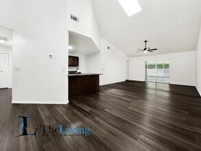 1317 Coolridge Dr in Brandon, FL - Building Photo - Building Photo