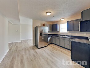 4066 Knollwood Ave in Franklin, IN - Building Photo - Building Photo