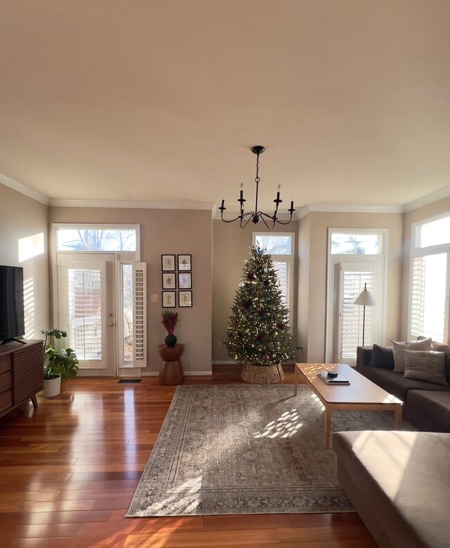 property at 111 E Colonial Dr