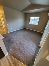 4261 Hawthorne Ave NE in Salem, OR - Building Photo - Building Photo