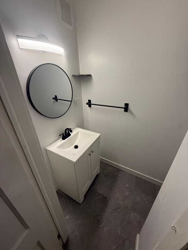 316 Stafford Ave in Syracuse, NY - Foto de edificio - Building Photo