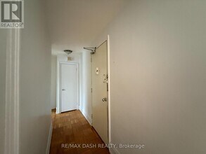 69 Old Mill Terrace in Toronto, ON - Building Photo - Building Photo