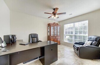 3310 Cabin Wood Way in Houston, TX - Building Photo - Building Photo