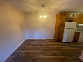 6 Thayer Pond Dr in Oxford, MA - Building Photo - Building Photo