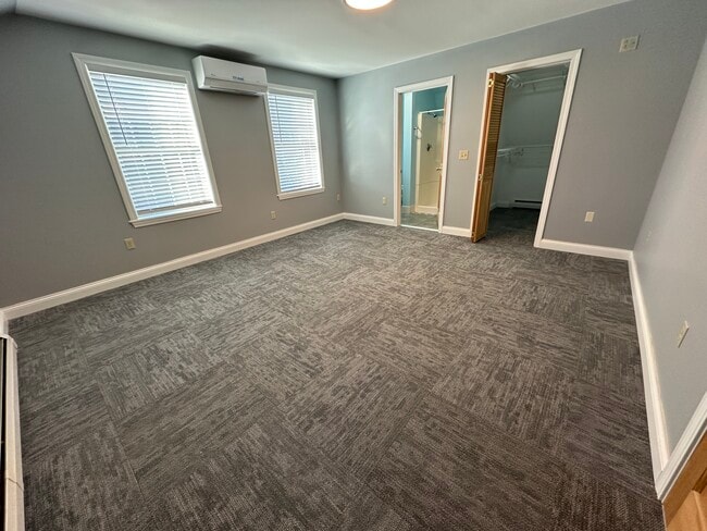 524 W River Rd, Unit 3 in Augusta, ME - Building Photo - Building Photo