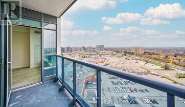 50 Upper Mall Wy in Vaughan, ON - Building Photo - Building Photo