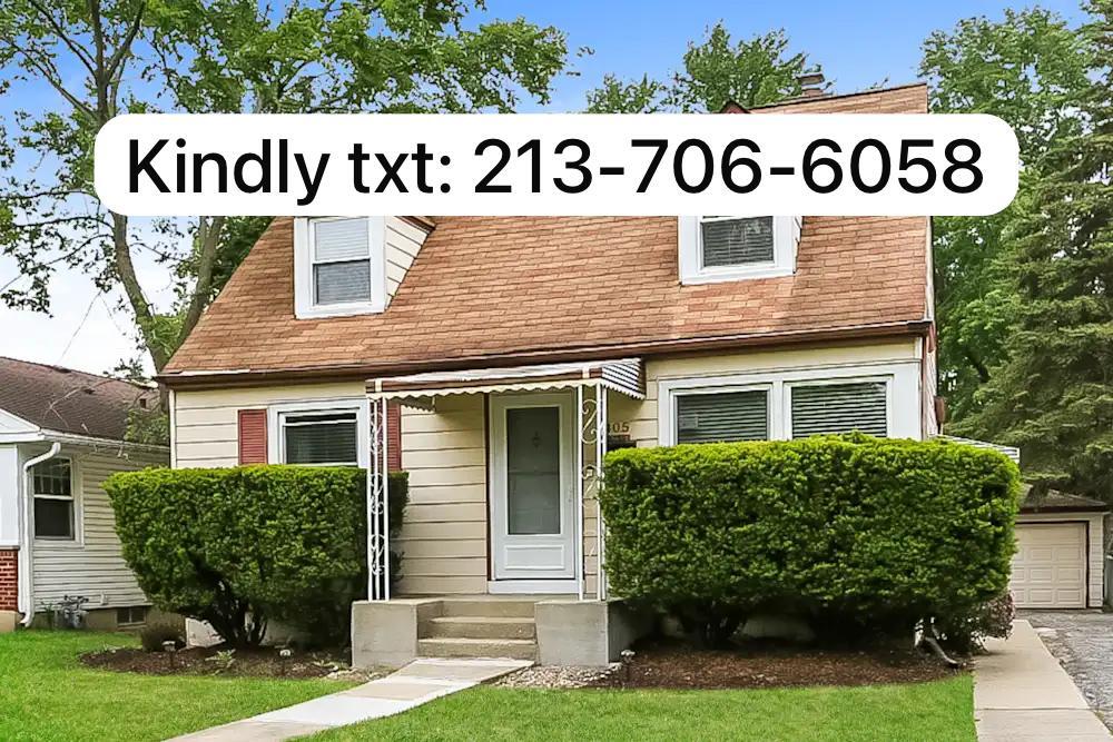 458 W Avery St in Elmhurst, IL - Building Photo