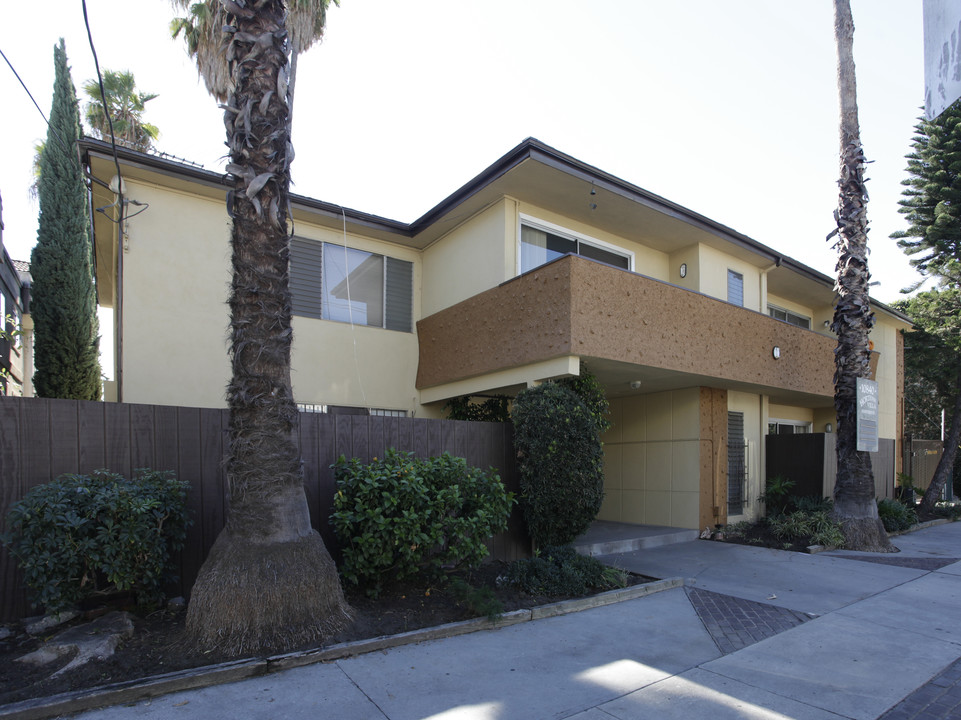 Hortense Villa Apartments in North Hollywood, CA - Building Photo