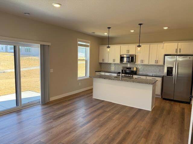 property at 5370 Robinwood Ct