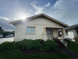 1336 6th St in Eureka, CA - Building Photo