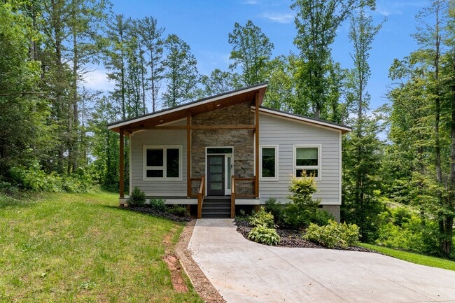 property at 5 Country Cove Ct