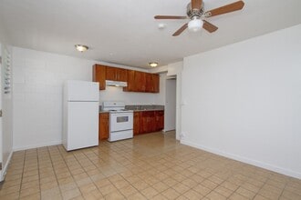 1547 Wilder Ave in Honolulu, HI - Foto de edificio - Building Photo