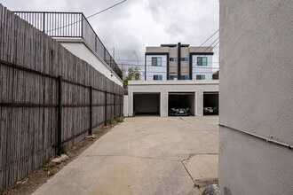 4537 Pickford St in Los Angeles, CA - Building Photo - Building Photo