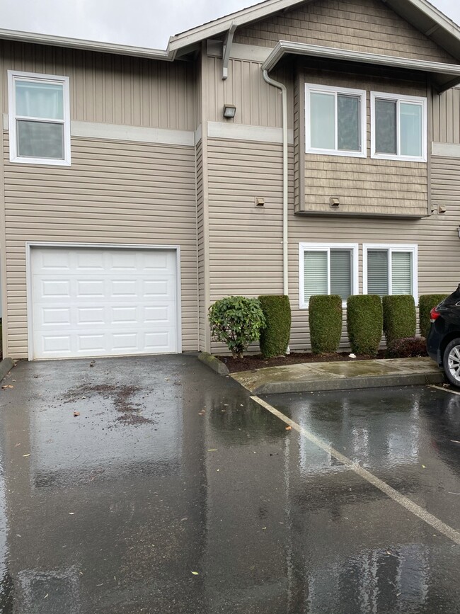 property at 1305 Boon St