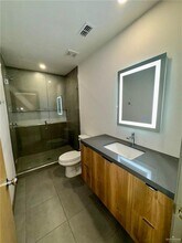 3405 N L St-Unit -2 in McAllen, TX - Building Photo - Building Photo