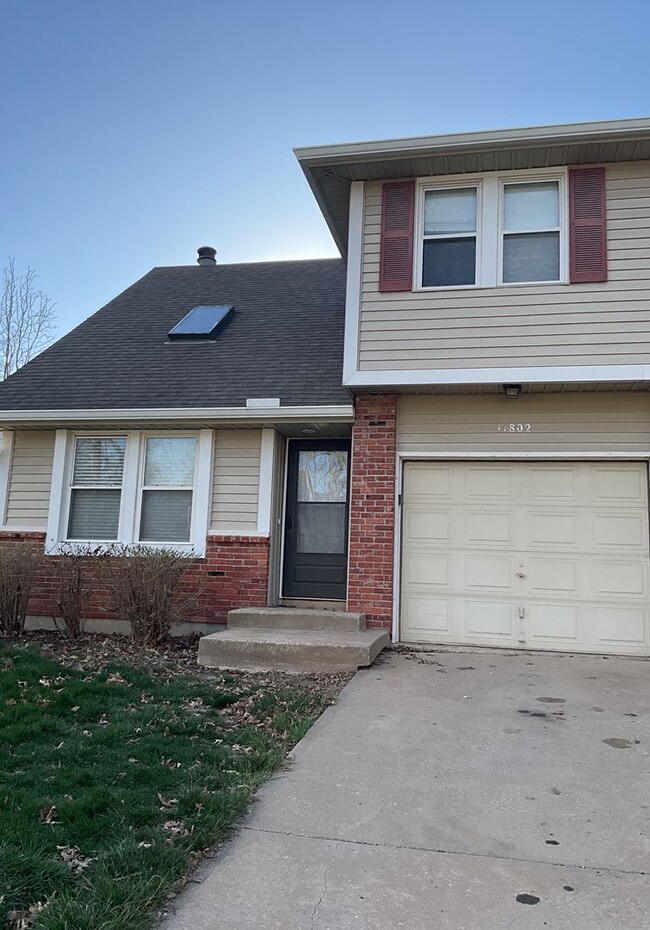 11802 Caenen St in Overland Park, KS - Building Photo - Building Photo
