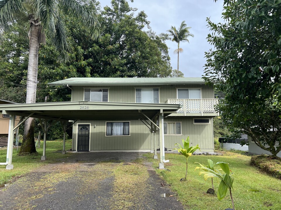 2626 Ainaola Dr in Hilo, HI - Building Photo