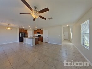 7116 Salt River Ave in Sun City Center, FL - Building Photo - Building Photo