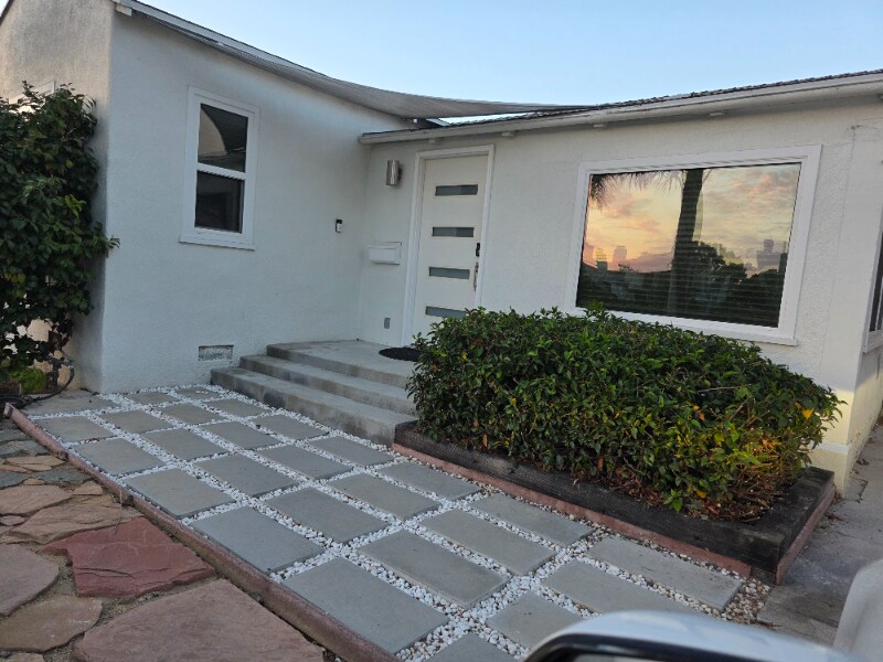 1748 Wellesley Ave-Unit -House in Los Angeles, CA - Building Photo