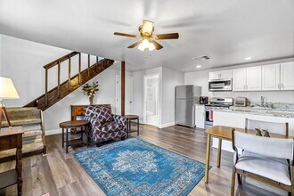 4134 N Maroa Ave in Fresno, CA - Building Photo - Building Photo