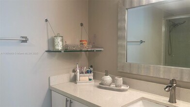 1001 91st St in Bay Harbor Islands, FL - Building Photo - Building Photo