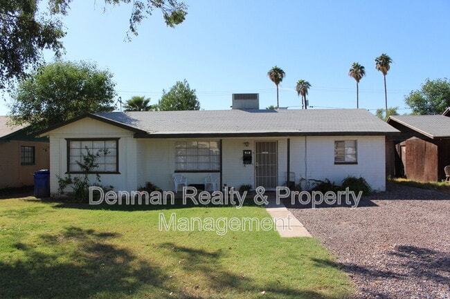 property at 910 S Una Ave