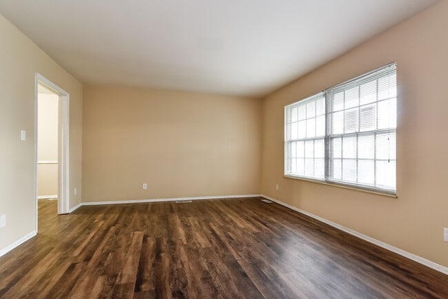 3232 Bluebell Ln in Indianapolis, IN - Building Photo - Building Photo