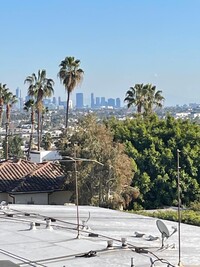 940 Hammond St, Unit 4 in West Hollywood, CA - Foto de edificio - Building Photo