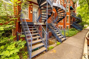 3826-3850 Laval in Montréal, QC - Building Photo