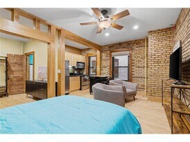 11 S 12th St in Minneapolis, MN - Building Photo