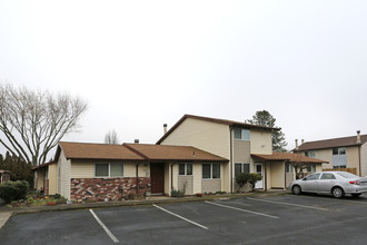 Kwong Toy Terrace in Portland, OR - Building Photo - Building Photo