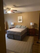 1119 Nichols Ave in Bay City, TX - Foto de edificio - Building Photo