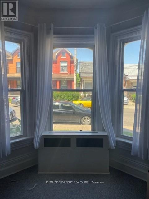 property at 214-214 Mary St