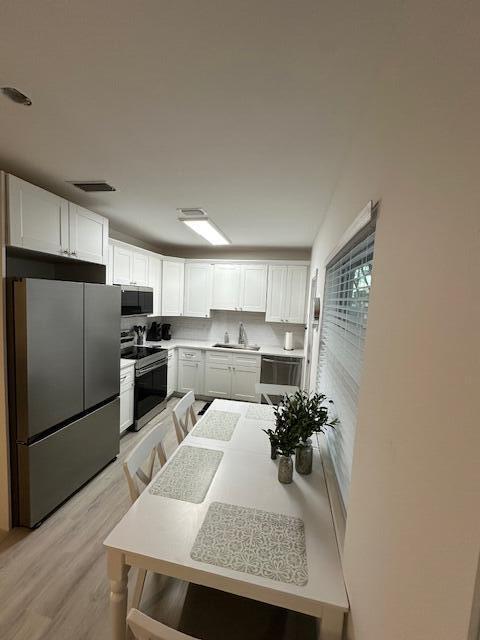 522 Eastwind Dr in North Palm Beach, FL - Building Photo - Building Photo