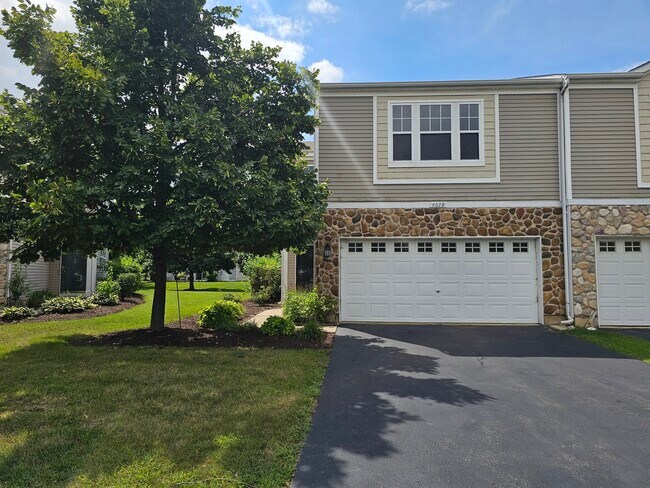 4029 Boulder Ct in Aurora, IL - Foto de edificio - Building Photo