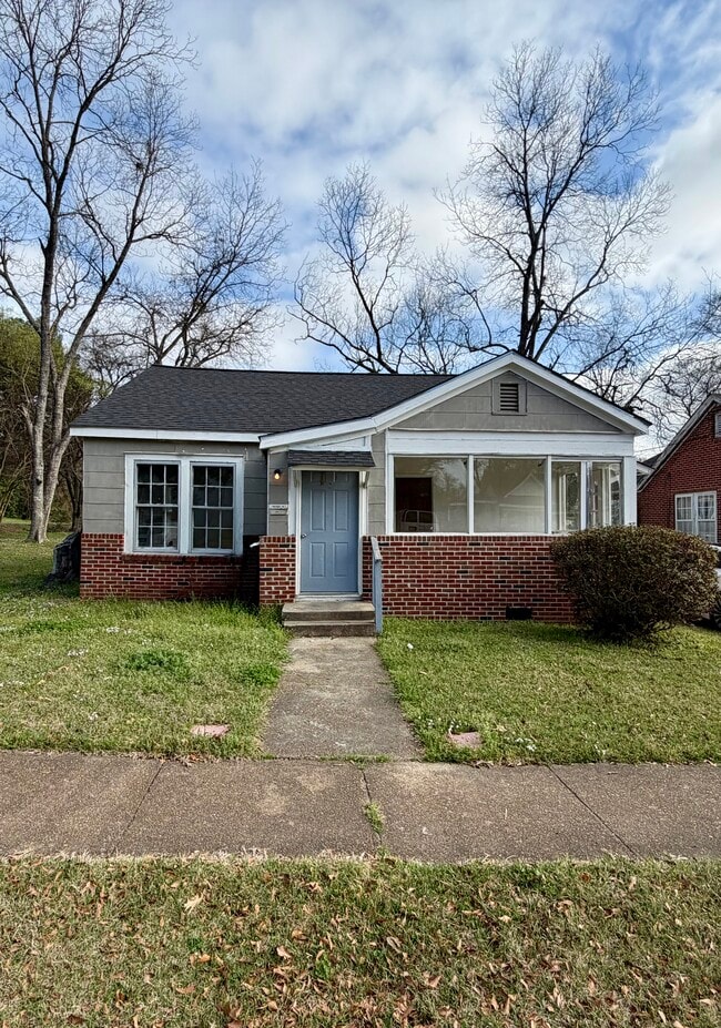 property at 1401 12th Ave N