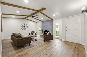 3022 Ravine Trail in Carrollton, TX - Building Photo - Building Photo