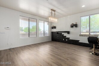 21655 N 36th Ave in Glendale, AZ - Foto de edificio - Building Photo